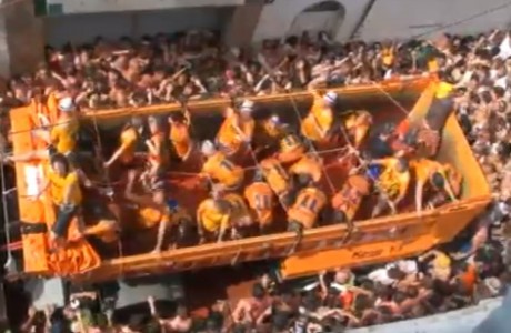 Tomatina 2011 camion