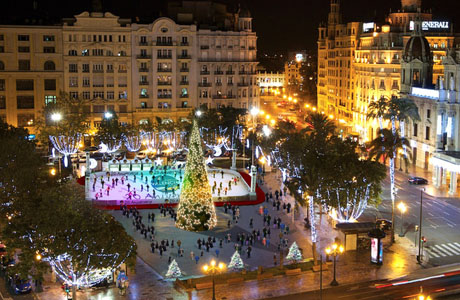 Pista de hielo en la Plaza del Ayuntamiento de Valencia 2013