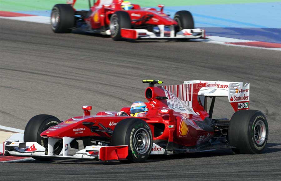 Ferrari 10 Фернандо Алонсо