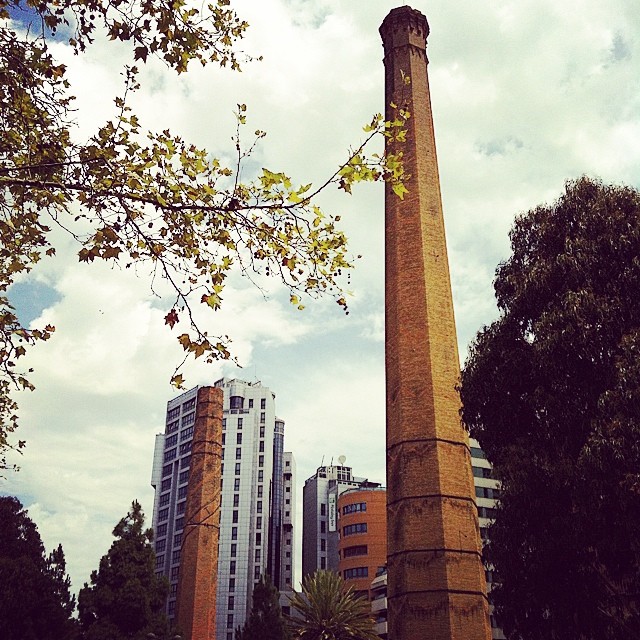 #mussol78 #valencia #valència #chimeneas #chimney #valenciagram #valenciacity #lovevalencia #ilovevalencia #ig_valencia #igers_europe igers_valencia #estaes_valencia #estaes_espania #estaes_todo #comunitatvalenciana #placeofworld #photoiphone #fotomovil_es