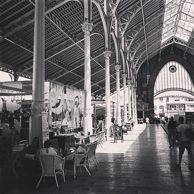#mussol78 #mercat de colon #valència #valenciacity #valenciagram #valenciaenamora #lovevalencia #loves_valencia #estaes_valencia #estaes_espania #estaes_de_todo #instagood #instapics #instamessage #instalife_shot #insta_international #placeofworld #ig_europe #ig_valencia #ig_architecture #iphonepics #followback #bnw #bnwlife #bnwgallery #bnwhisperers #lightsandshadows