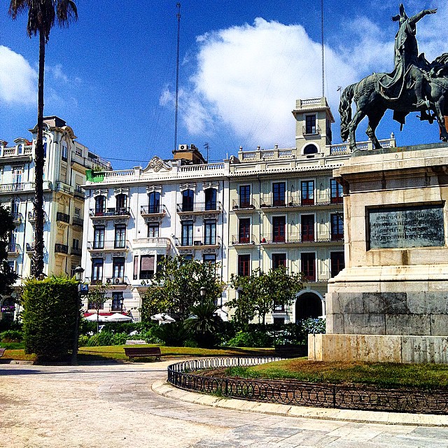 Jardin del Parterre. #parterre #jardin #valència #valenciacity #valenciagram #valenciaenamora #lovevalencia #loves_valencia #estaes_valencia #estaes_espania #instagood #instapics #instamessage #instalife_shot #insta_colourfull #insta_international #placeofworld #ig_europe #ig_valencia #ig_architecture #iphonepics #follow_back
