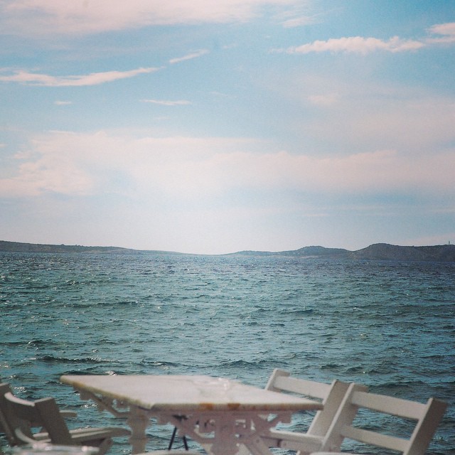 La felicidad reside en que no estemos perdidos en un sueño solitario.#vistspain #vacacionismo #valenciagram #larecomendaciondeldia #enfocae #estaes_de_todo #estaes_espania #epmomentosdefelicidad #fotomovil_es #turisband#alicantegram #atrapando_colores ##somosinstagramers