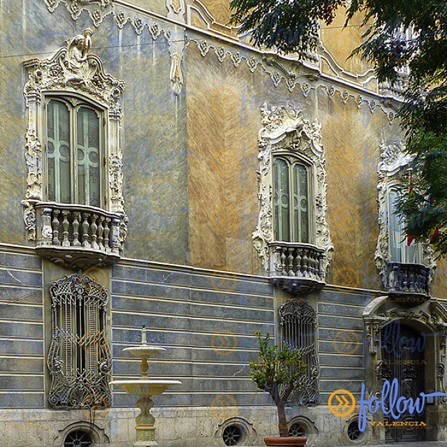 Marqués de Dos Aguas. National Museum of Ceramics González Martí. #spain #visitSpain #Valencia #visitValencia #followValencia #enjoyValencia #IloveValencia #estaes_valencia #estaes_espania #valenciaenamora #thebestpicture #envalencia #comunitat_valenciana #comunidadvalenciana #valenciaterraimar #ig_valencia #spain_gallery #photooftheday #lovevalencia #España #TurismoValencia #VisitaValencia #ig_europe #tourism #igs_world #valenciagram #vacacionismoennavidad #welovespain #travel