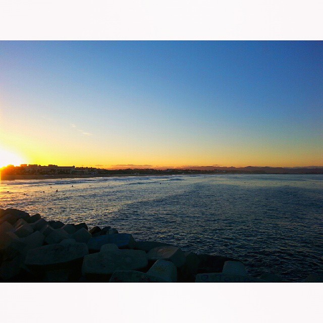 #playa #sea #mar #beach #surf #sunset #goodday #sunny #lovevalencia #visitspain #spain #ilovespain #lovespain #igersvalencia #luxvalencia #valenciana #valencia #visitvalencia #lovemylife #goodday #workout #fitness #seaside #intothewater #view #awesome #outdoor #skyline #bluesky #ig_europe #igersespaña