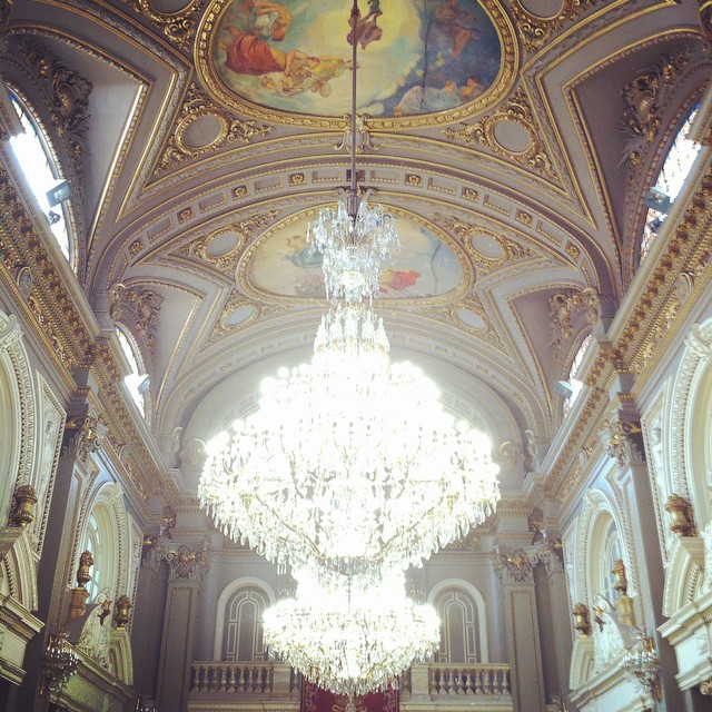 Al salir de FisiON de la F.E.S toca mover la pierna por la mañana, visitado la sala de los espejos del Ayuntamiento de Valencia.
#longboardrules #lovevalencia #valencia
#instagrammers #igers #instalove #instamood #instagood #followme #follow #comment #shoutout #iphoneography #androidography #filter #filters #hipster #contests #photo #instadaily #igaddict #TFLers #photooftheday #pics #insta #picoftheday #bestoftheday #instadaily #instafamous #popularpic #popularphoto