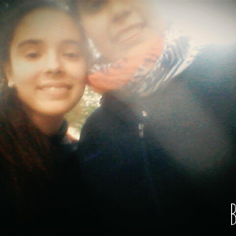 #floresyarboles #nature #jardines #lovevalencia #saleelsol #nice #arbolesdecolores #colores #río #tolucalabella #spring #bello #readinginthepark #frutasyverduras #bluesky #valenciagram #barefeet #despuesdelatormenta #miventana #naturaleza #clearvision #uk #cieloazul #througmywindow #beautifulsky #colombiana #lovenature #dusk #micalle #colourfultrees