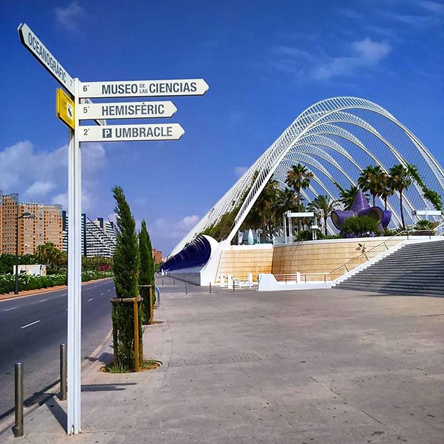 #oufarkha #XPERIA #ICAN #lovevalencia #love #valencia #sun #sol #sonyxperia #sonyxperiaes #vsco #vscogood #vscocam #sea #nyc #marrakech #morocco #travel #amazing #tbt #art #summer #verano #spain #bestoftheday #weekend