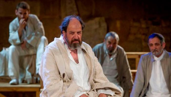 Sócrates en el teatro Olympia