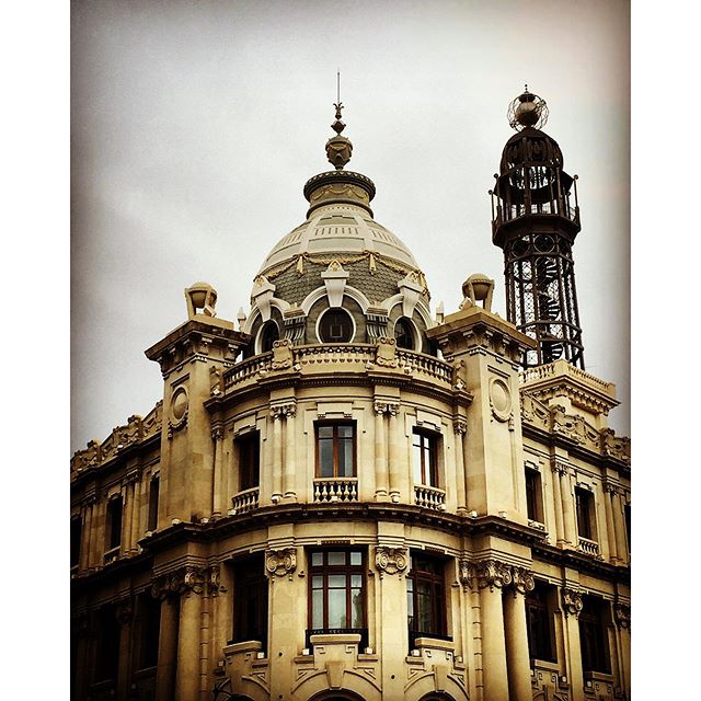 Correos. #Valencia #Valengram #Igers #igersvalencia #Arquitectura #Arquitecture #ciudad #city #loveValencia #ValenciaLaMásBonita #paseo #Domingo