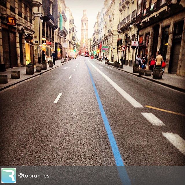 Para los que vayan a la media maratón de Valencia les deseo éxito en su carrera y que disfruten de las calles valencianas! #lovevalencia #liverunning #loverunning #runners #run4fun #run4live