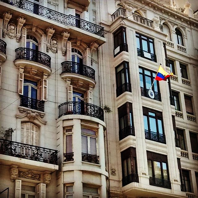 Día de #Valencia
#valenciagram #estoes_valencia #LoveValencia #Instamoments #Flag #Bandera #ComunitatValenciana #Pride