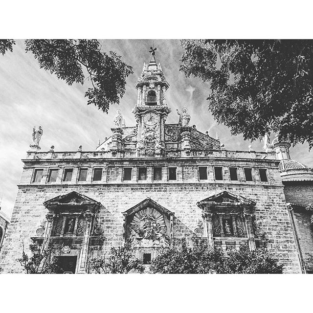 Parroquia de Los Santos Juanes, Valencia. #valencia #valenciagrafias #lovevalencia #wnb