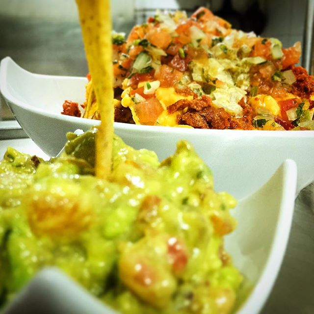 El Dúo Dinámico 
#beersandburros 
Mas info www.beersandburros.com
#burriteria 
#burrerria
#valencia 
#valenciagram 
#valenciadenoche 
#restaurantesenvalencia
#plazaxuquer 
#igersvalencia 
#igersComunitat
#Valencia
#instafood
#foodgasm 
#foodie
#yum
#foodporn
#lovevalencia