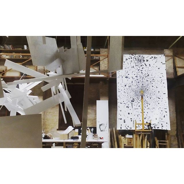 Antigua fábrica de zapatos y ahora un taller de arte #intramurs #elcarmen #lovevalencia