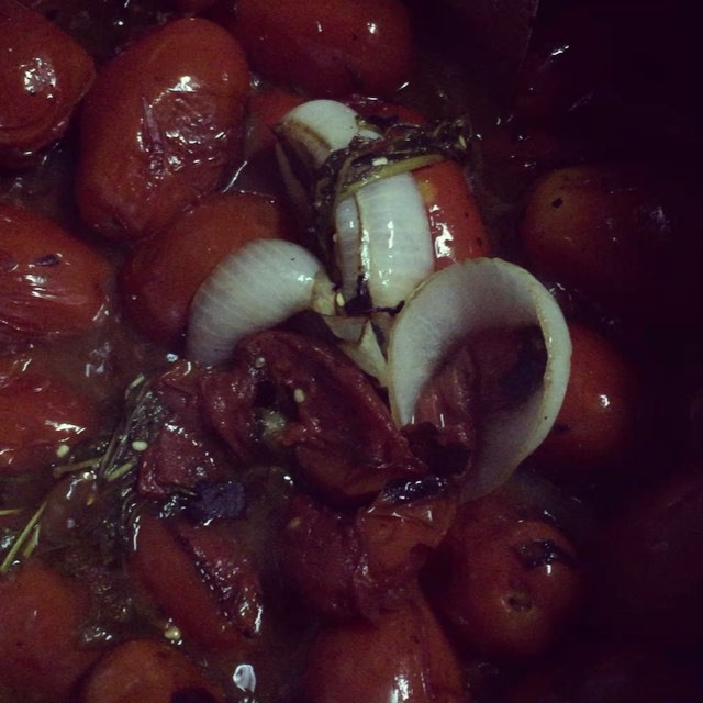 Marchando una de Salsa Roja
Horario de semana 5-11 octubre
M 13:30 a 16:00 y 20:30 a 00:00
X 13:30 a 16:00 y 20:30 a 00:00
J 13:30 a 16:00 y 20:30 a 00:00
V 13:30 a 16:00 y 20:30 a 00:00
S 20:30 a 00:00
D 13:30 a 16:00 y 20:30 a 00:00
#beersandburros
Mas info www.beersandburros.com
#burriteria
#burrerria
#valencia
#valenciagram
#valenciadenoche
#restaurantesenvalencia
#plazaxuquer
#igersvalencia
#igersComunitat
#Valencia
#instafood
#foodgasm
#foodie
#yum
#foodporn
#lovevalencia