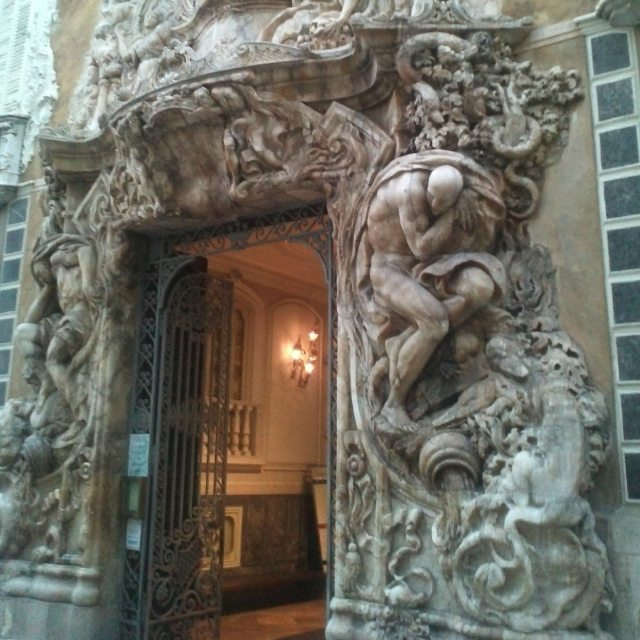 PALACIO MARQUES DE DOS AGUAS - VALENCIA  #paseossoldevilavalencia #vsco#match_valencia #total_city #total_monuments #total_cvalenciana #lucky_hdr #lovevalencia #loryandalpha #loves_monument #igers_valencia #estaes_arte #estaes_valencia #bnw_splash #worldbest_hdr#enfocae #worldbest_street #world_splash #vivo_street#igerscomunitat #be_one_spain#best_buildings_hdr