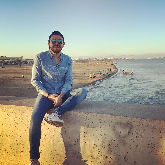 #valencia #livelife #lovevalencia #alergolife #playa #freedom #fashionblogger #menstyle #menfashionpost #saturday #españa2015