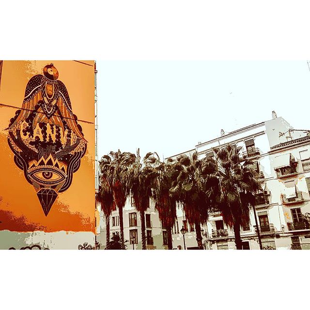 Fresh painting in Valencia : CANVI
@boamistura @intramurs_valencia  @igersvalencia @igersspain #urbanart #streart #art #arte #valenciafest #valenciastreetart #arteurbano #artistas #artist #artinawall #lovevalencia #loving #lovingvalencia #callejeras #callejeando #valencialovers #sharingiscaring #poramoralarte