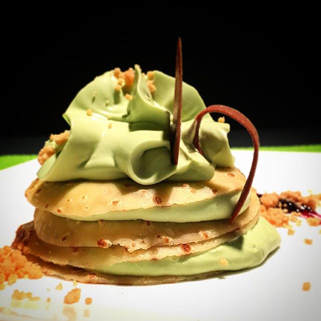 Postre del Cheff
Mil Hojas de Crepe, con Espuma de Aguacate y Crumble Casero ??????
#beersandburros
Mas info www.beersandburros.com
#burrerria
#valencia
#valenciagram
#valenciadenoche
#restaurantesenvalencia
#plazaxuquer
#igersvalencia
#igersComunitat
#Valencia
#instafood
#foodgasm
#foodie
#yum
#foodporn
#lovevalencia
#tastevalencia
#envalencia
#estaes_valencia
#valenciagrafias
#conunidadvalenciana
#loves_valencia
#valenciacity
#valenciaenamora