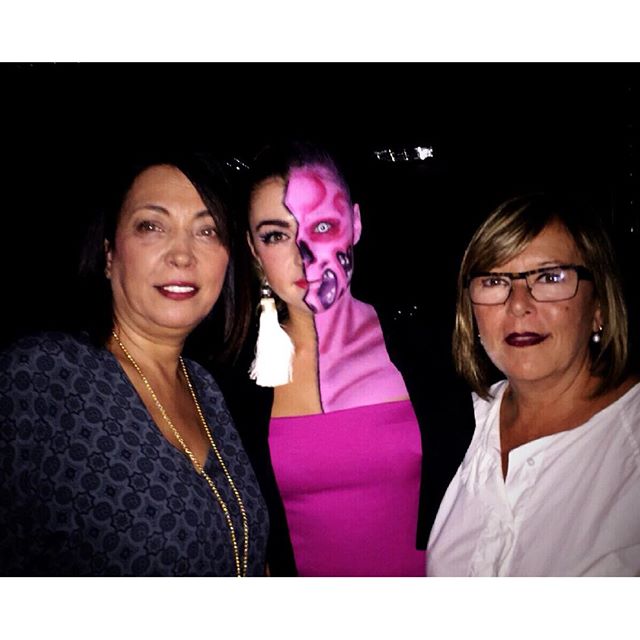 Halloween party with my mommys ??? @pcuellovela @elizabeth, falta solo una ? @olga_mali  #lovevalencia #halloween2015