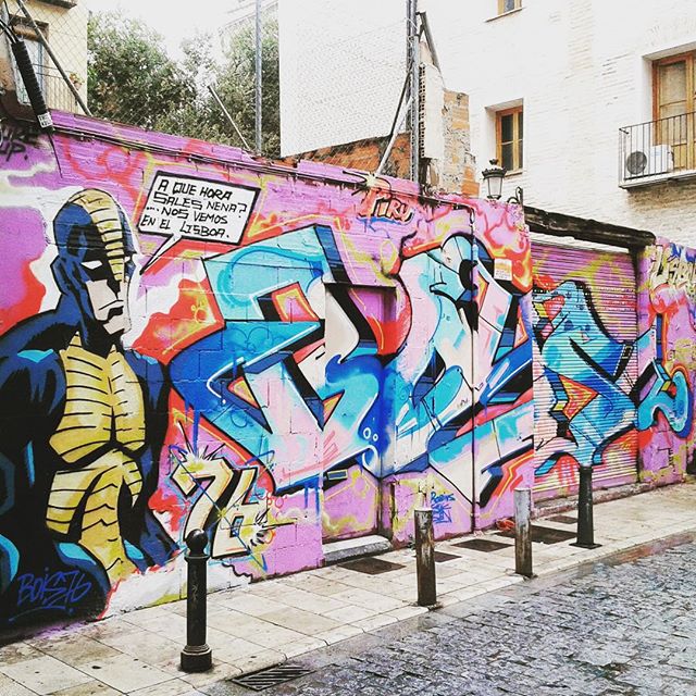 #rainyday #urban #city #estimevalencia #lovevalencia #igersvalencia #valenciagram #valència #streetart #valencia #graffiti #urbanart