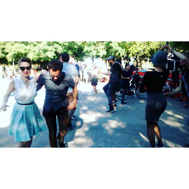 Valencia Lindy Hop
@igersvalencia @igersspain #cabanyal #valencia #sunday #diumenge #domingo #bikefriendly #bikelife #streart #streetlife #valenciaenamora #love #lovevalencia #valencialover #poramoralarte #video #sharingiscaring