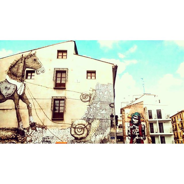 Streetview with Valencia filter
@igersvalencia @igersspain #StreetArtVLC #igersvalencia #streerview #streetartvalencia #streetart #urbanart #barrielcarme #mural #grafitti #valencialovers #lovevalencia #valenciafilter #valenciaenamora #valencia #deith  #bluesky #poramoralarte #sharingiscaring