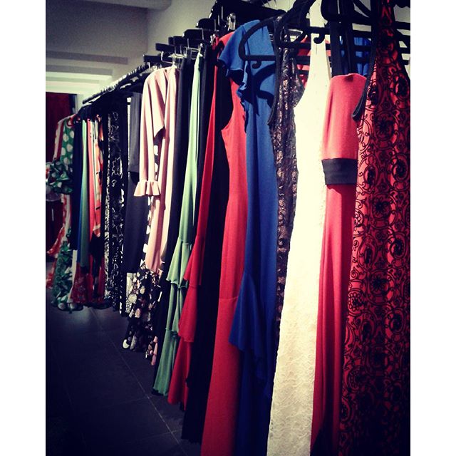 #blackfriday -25 % en todo el vestuario #flamenco 
Días 26, 27 y 28 abierto mañana y tarde. 
#blackfridayvalencia #blackfriday2015 #flamencoshop #valenciashopping #lovevalencia #flamencodance