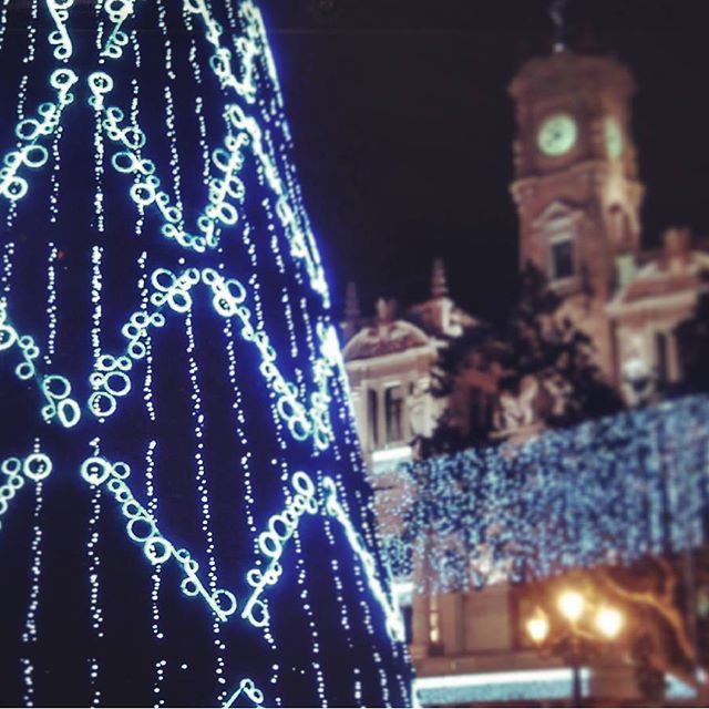 #lovevalencia #igersvalencia #arboldenavidad #arbol  #navidadvalencia #navidad #navidad2015 #plazaayuntamientovalencia #plazaayuntamiento #plazaajuntament #placaajuntament #placaajuntamentvalencia #ayuntamiento #ajuntament