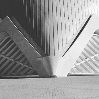 Ai me trae a la memoria las historias del eternauta...
#eternauta #ciudaddelasartesylasciencias
#valencia #instavalencia #valenciagram #comunidadvalenciana #lovevalencia #spain. #conñ #caucedelturia #valenciaenamora #valenciagram #lovespain #igersvalencia #igers #foto #urbanart #architecture #arquitectura