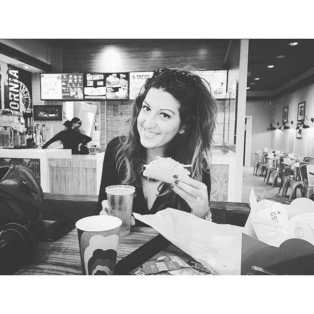 Give me some tacos and I will happy!
? TACOS ?? #travelgram  #tripgram #instatravel #instapassport #loves_valencia #lovevalencia #foodgasm #foodporn