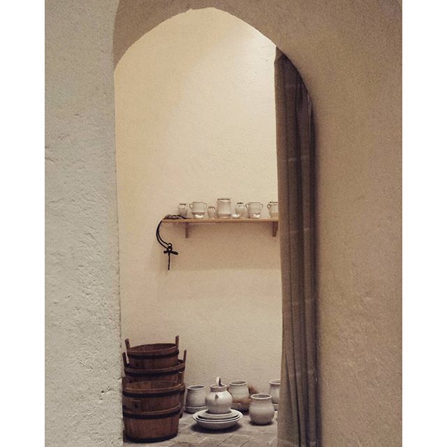 • Baños del Almirante •

#vlc #valencia #valencialoves1d #loves_valencia #lovevalencia #instavsco #igers #like4like#likesreturned#likeforlike#me#instavscocam#instavscogram #traveldiaries #wanderlusting #picoftheday #likers #baños #antiguos #almirante #españoles #visitspain #espana #historia #traveling #travelgram #tripgram #instatravel #instapassport