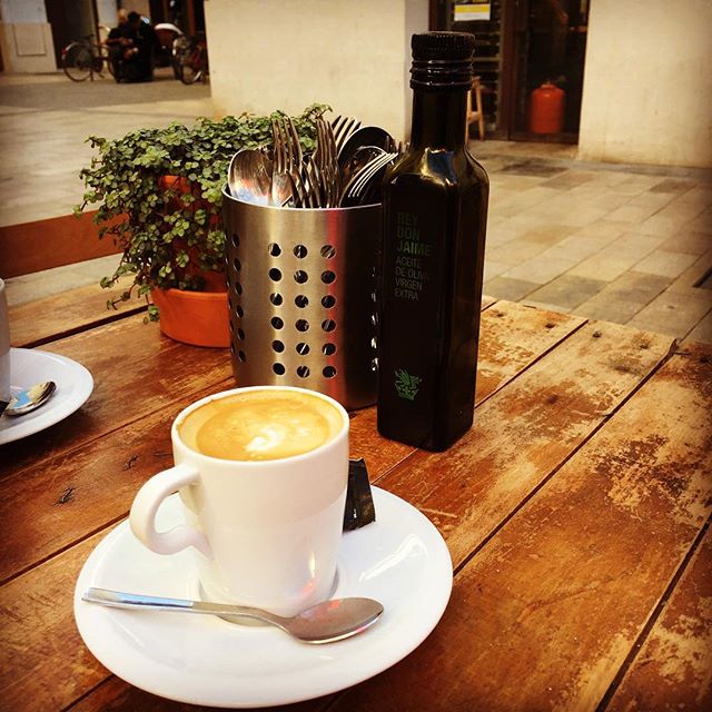 #elmejorcafédelmundo #disfrutarlavida #carrerdeguillemdelrey #lovevalencia #mangönntsichjasonstnix