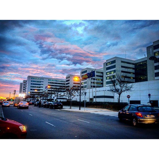 Good morning Valencia! You look so pretty today...