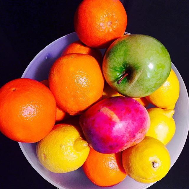 Put Some Color!
#lovevalencia #valencia #fruit #homesweethome