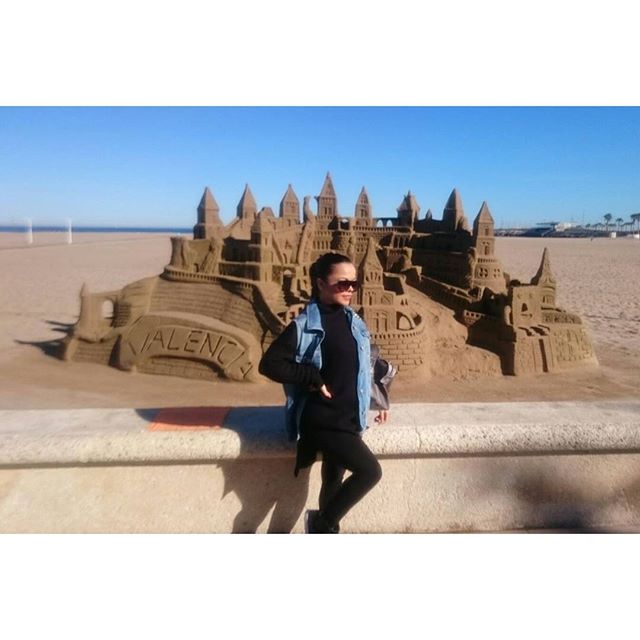 Precioso día en mi ciudad. 
#miciudad #lovevalencia #Valencia #spain #albaibañez #beach #sunny #febrero