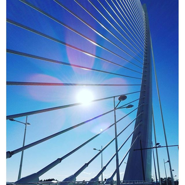 Welcome to Mediterranean Sun...
#valencia #valenciagram #instavalencia #sunset #sun #mediterranean #mediterraneo #sol #february #febrero #igers #instagram #instagramers #lovevalencia #lesarts #artes #bridge #blue #engineering #architecture #sky #picoftheday #fotodeldia