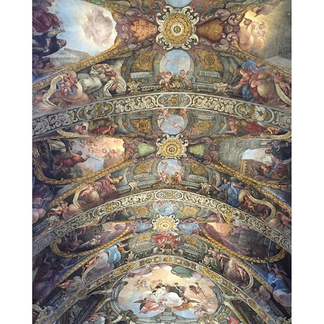 Impactante preciosidad #nofiltros #estaes_valencia #lovevalencia #capillasixtinavalenciana