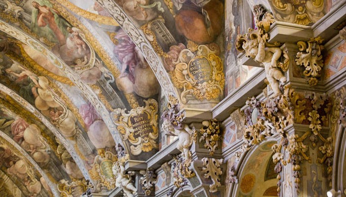 frescos de la iglesia de san nicolas valencia