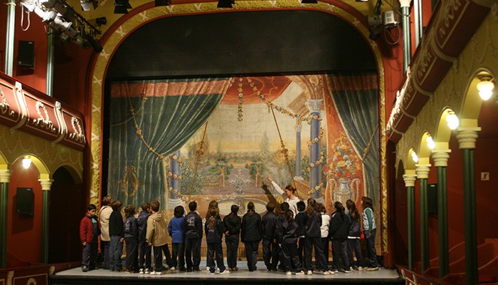 Obra de teatro en el Escalante