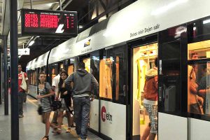 Servicios Metrovalencia para la Gran Nit de Juliol