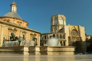 Plaza de la Virgen a Valencia
