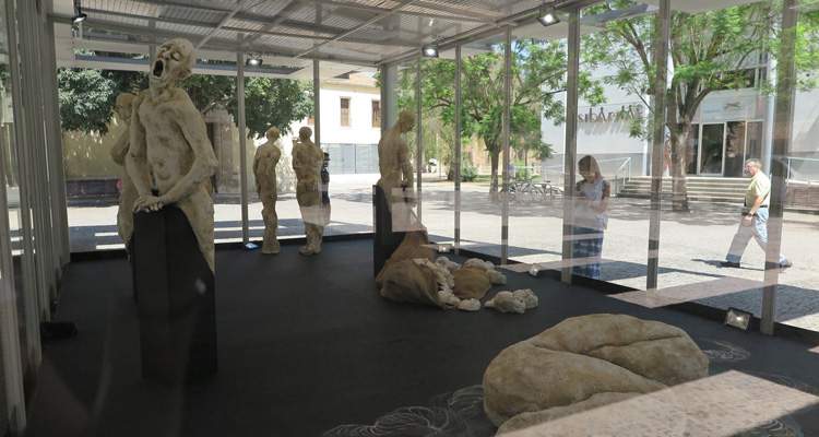 Exposición Involució