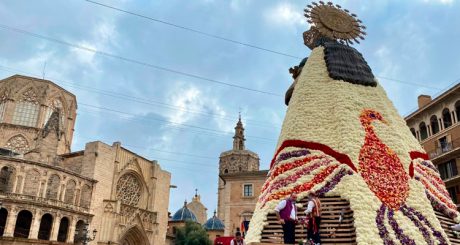 ofrenda de flores de las fallas de valencia